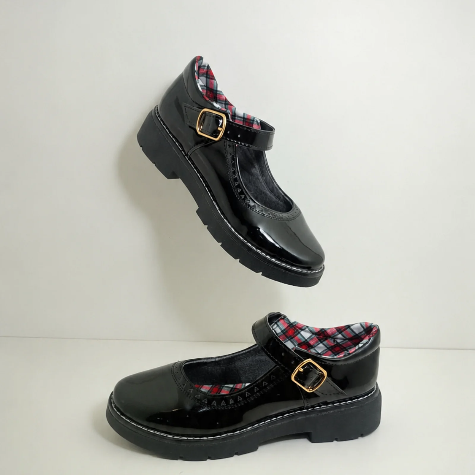 NICOLE 935 C4 NEGRO / CHAROL
