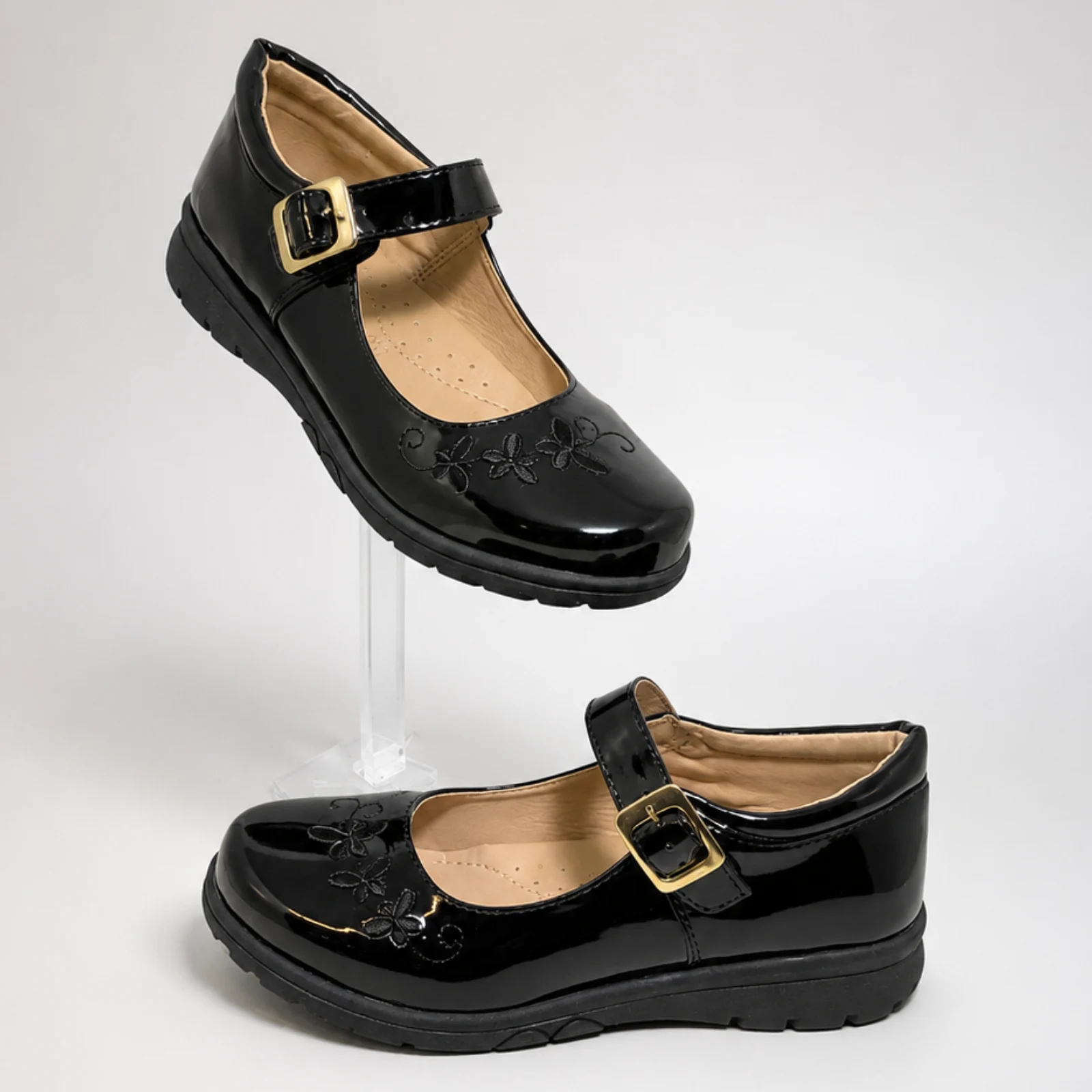 CHECA 204 C4 NEGRO / CHAROL